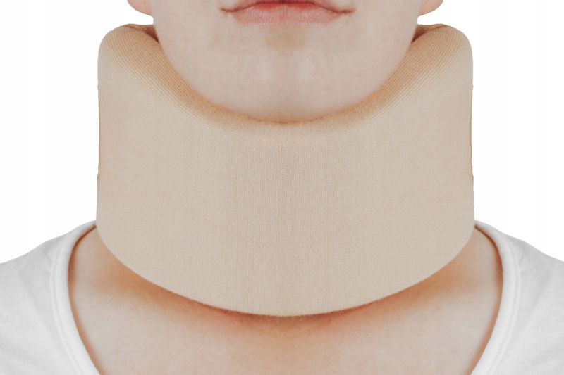 MIĘKKI KOŁNIERZ SZYJNY ORTOPEDYCZNY TYPU SCHANTZA zdjęcie 3
