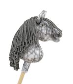 Hobby Horse Średni koń na kiju Premium siwek jabłkowity z siwą grzywą A4