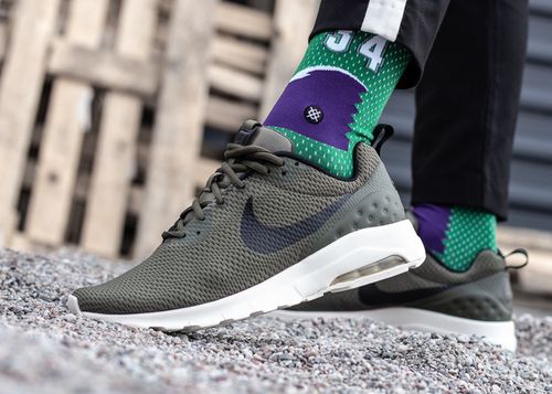 Nike Air Max Motion LW (844836-302)44.5 na Arena.pl