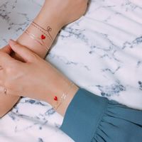 Tatuaż damski dla dziewczynki need love Paperself