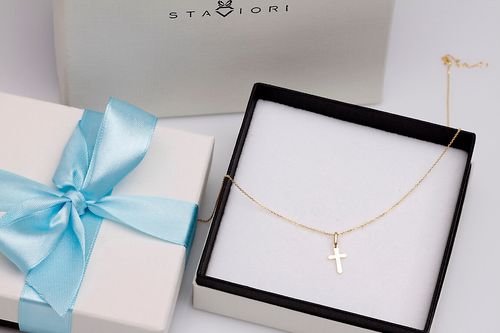 złoty malutki krzyżyk w próbie 333 na Arena.pl