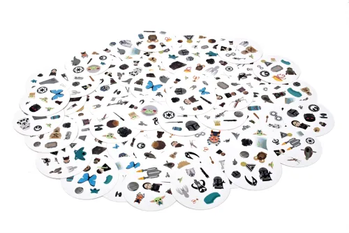 Prosta gra na spostrzegawczość - Dobble Star Wars Mandalorian - Znajdź parę na Arena.pl