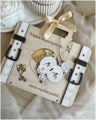 Kartka WALIZKA NA ŚLUB WESELE na pieniądze GRAWER prezent pamiątka na Arena.pl