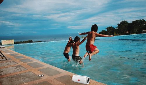 MOCNY GŁOŚNIK BLUETOOTH USB SD PRZENOŚNY BEZPRZEWODOWY RADIO WIEŻA na Arena.pl