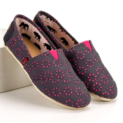 Wsuwane Espadryle r.41 na Arena.pl