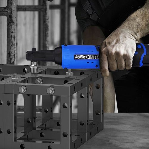 GRZECHOTKA UDAROWA AKUMULATOROWA + 2 akumulatory na Arena.pl