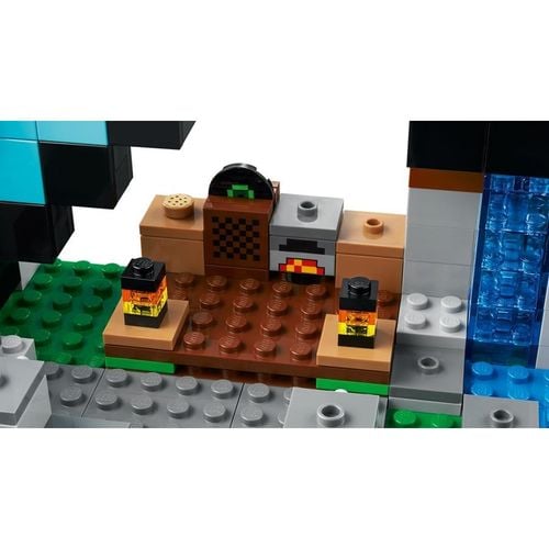 Lego Minecraft Bastion Miecza 21244 na Arena.pl