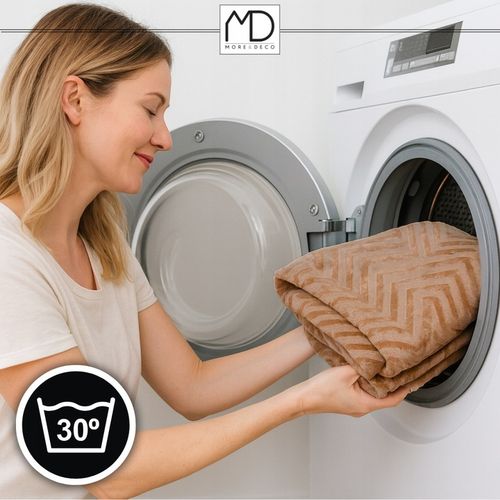 Ciepły koc ozdobny narzuta na łóżko prezent pled 200x220 cm brązowy na Arena.pl