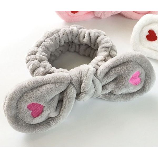 Opaska kosmetyczna serce makeup zdjęcie 3