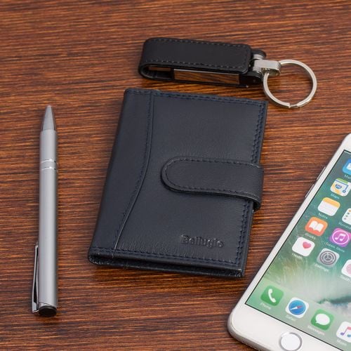 skórzane etui na karty granatowe na Arena.pl