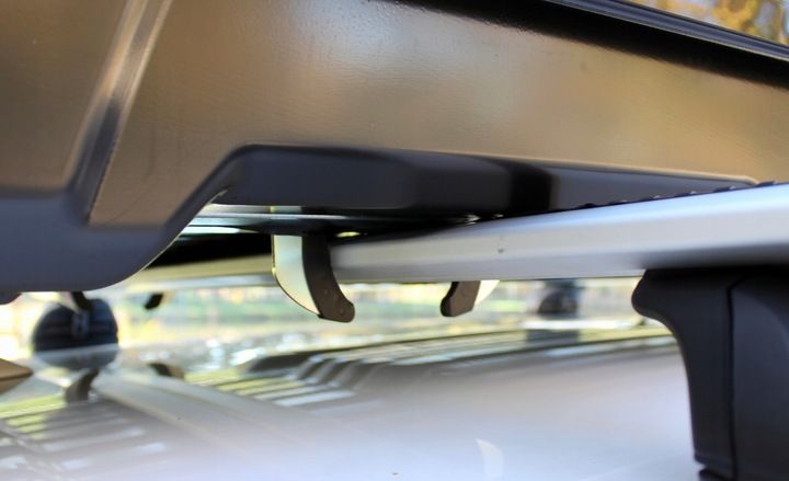 BAGAŻNIK DACHOWY BOX BOKS KUFER HAKR ETERNAL 600 Litrów CZARNY POŁYSK zdjęcie 6