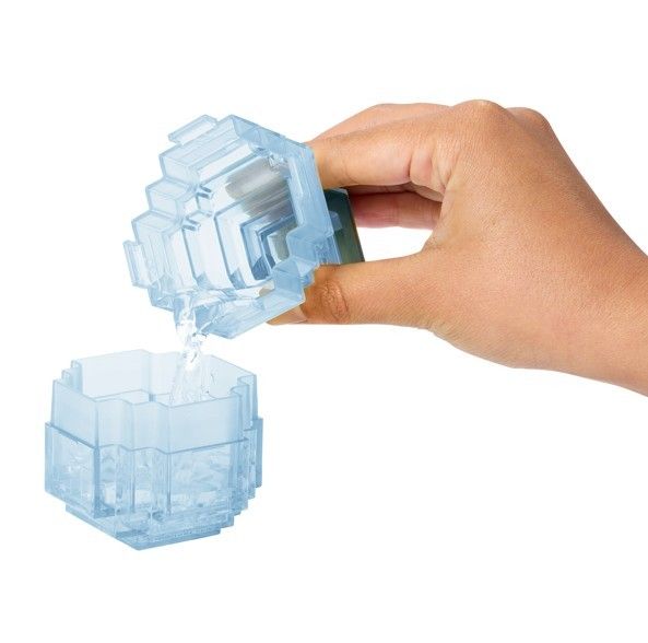 Mattel Figurka Minecraft Swift Chicken, nr kat. HTK99/JCD03 zdjęcie 5