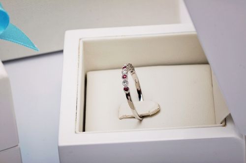 Złoty pierścionek PBD3867R - Diament na Arena.pl