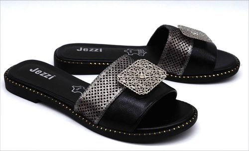Klapki damskie z aplikacją JEZZI RMR24148-3 - czarno-srebrne 38 na Arena.pl