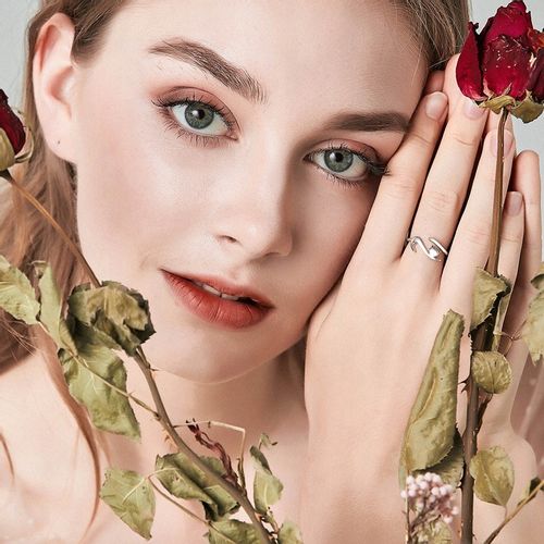 PIERŚCIONEK SREBRNY 925 KOT REGULOWANY PRZYTULANIE SREBRO 925 na Arena.pl