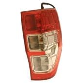LAMPA TYLNA PRAWA FORD RANGER 1983 1984 1985 1986