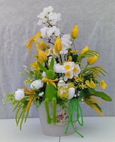 Stroik wielkanocny z zajączkiem 63 cm duża dekoracja w koszyku