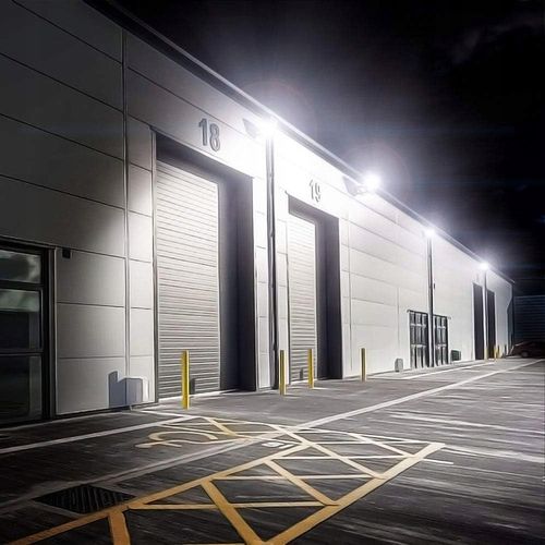 Halogen Naświetlacz Lampa LED 50W 5500 lm IP65 czujnik ruchu BIAŁY na Arena.pl