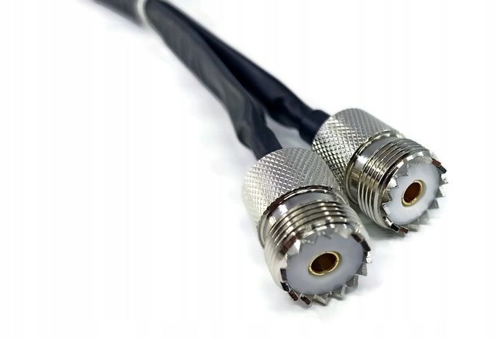 Przepust okienny gniazda UHF 50 Ohm do UC1 zdjęcie 1