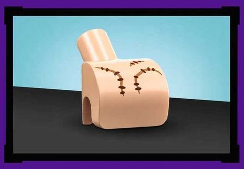 76780 - lego wednesday - figurka wednesday addams na Arena.pl