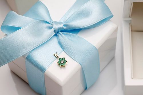 Złoty wisiorek WZD0954 - Diament na Arena.pl