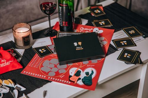 Gra w Relacje - dla par, UMACNIA WIĘZI W ZWIĄZKU! Prezent dla niej / niego na Arena.pl