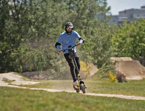 HULAJNOGA ELEKTRYCZNA DLA DOROSŁYCH XRIDER F10 APLIKACJA KERS 1400W na Arena.pl