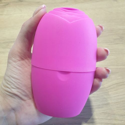 LODOWY MASAŻER DO TWARZY CHŁODZĄCY LIFTINGUJĄCY ICE CUBE na Arena.pl