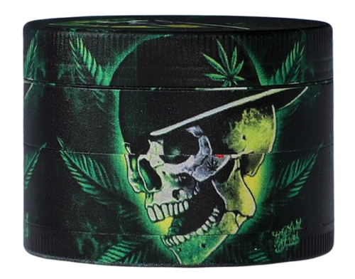 Grinder Młynek do Tytoniu Zielona Czaszka w Czapce, Liście Konopi w Tle na Arena.pl