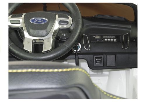 AUTO NA AKUMULATOR FORD FOCUS RS Białe na Arena.pl