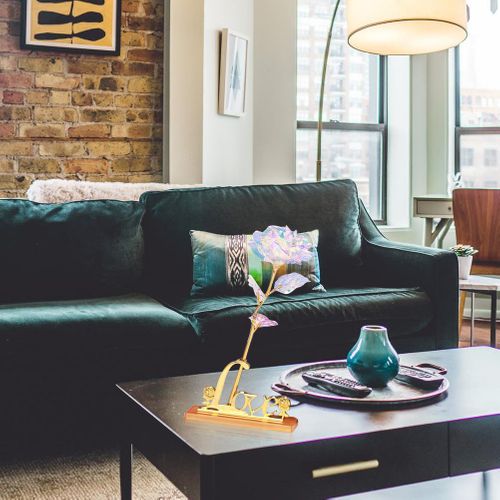 Złota RÓŻA - Doskonały Prezent - Dekoracja (Złoty) na Arena.pl