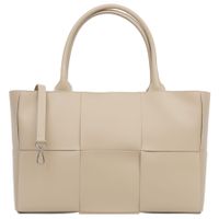 VERA PELLE torebka skórzana klasyczna pleciona z paskiem V623 beżowa