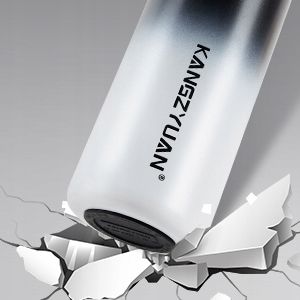 Kubek termiczny Termos Bidon na napoje kawę Sportowy izolowany z ustnikiem na Arena.pl