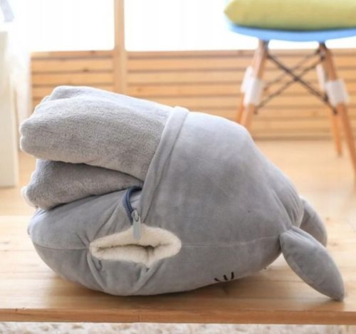 MASKOTKA PODUSZKA KOC OGRZEWACZ DO RĄK KOT PODUSZKA Z KOCEM 4w1 na Arena.pl