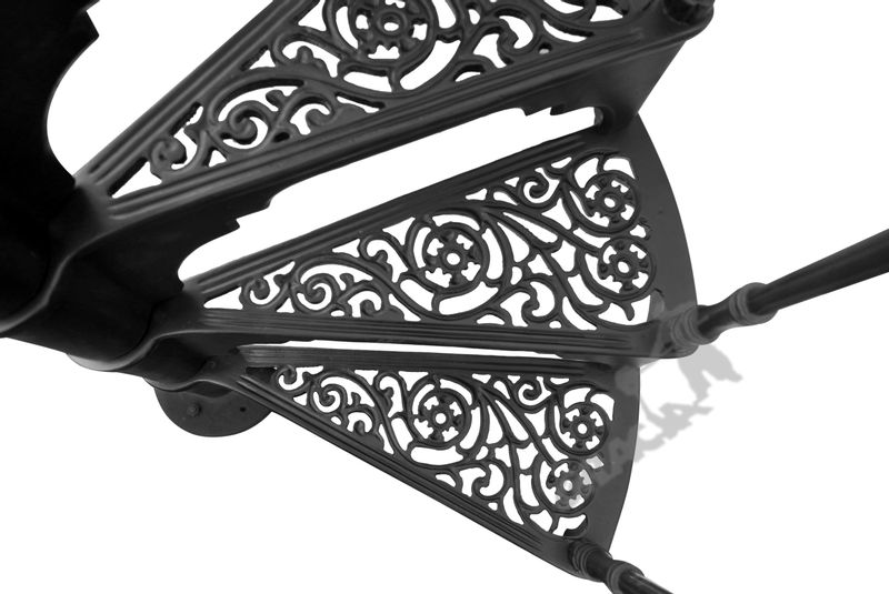 SCHODY KRĘCONE FI 1,22 M - WZÓR NR 1 - 1 TRALKA NA STOPNIU ŻELIWNE zdjęcie 4