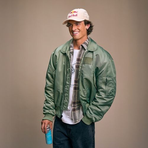 RED BULL Napój Energetyczny Ice Edition waniliowa jagoda 12x250 ml ZESTAW na Arena.pl