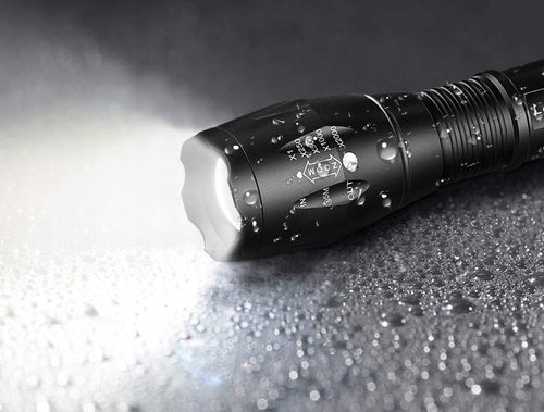 Latarka LED CREE XML-T6 - ZOOM na Arena.pl