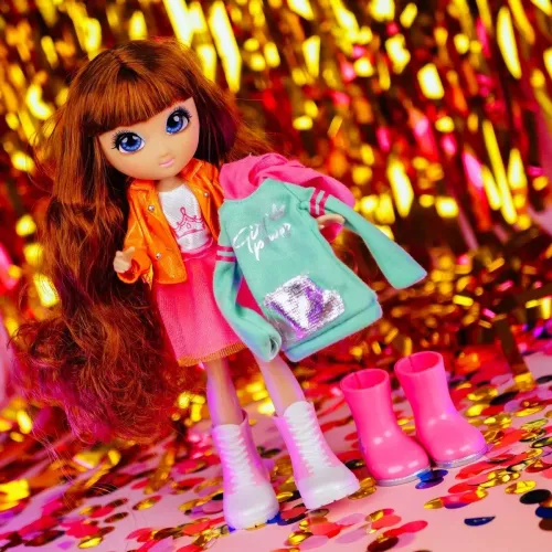 Lalka Unique Eyes. Sophia na Arena.pl