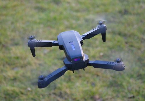 Dron z Kamerą i Podglądem Obrazu 2 Baterie Pokrowiec Stabilny Lot Żyroskop na Arena.pl