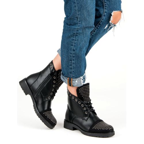 Rockowe workery r.39 na Arena.pl