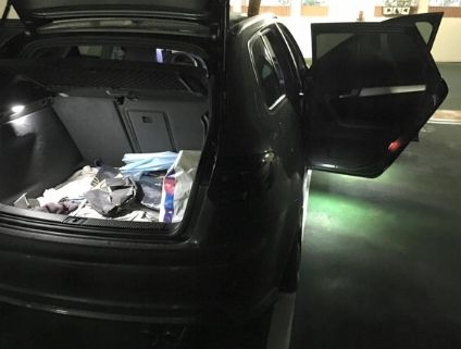 Lampka bagażnika nóg uniwersalne oświetlenie LED AUDI A6 A7 A8 S8 na Arena.pl