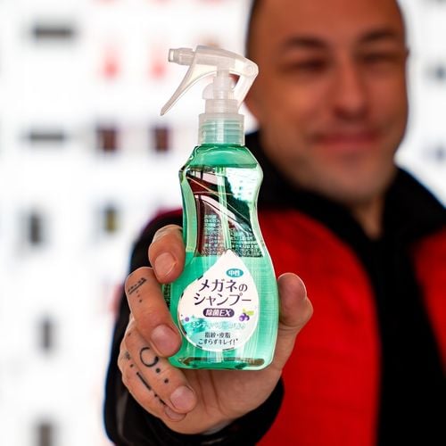 SZAMPON DO OKULARÓW INNOWACYJNY JAPOŃSKI ZAPACH MIĘTA-JAGODA 200 ML SOFT99 na Arena.pl