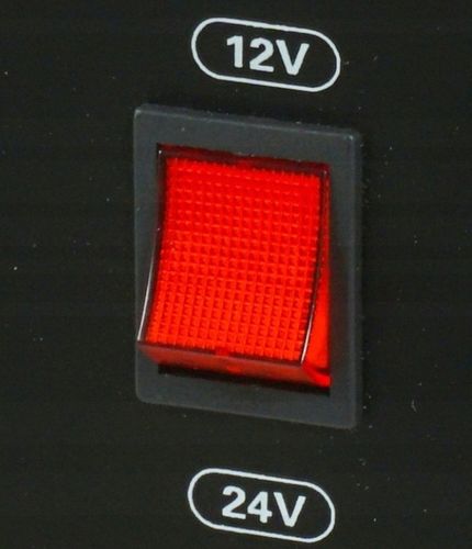 PROSTOWNIK SAMOCHODOWY DO AKUMULATORÓW 12V 24V 30A na Arena.pl