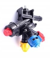 GŁOWICA POTRÓJNA KORPUS ROZPYLACZ OPRYSKIWACZA