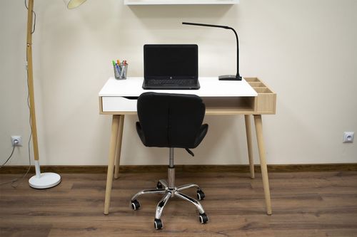 Krzesło obrotowe AVOLA - czarne na Arena.pl