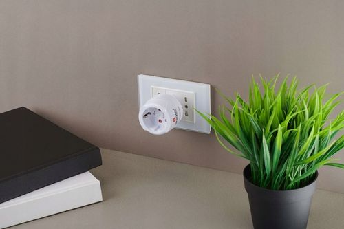 SKROSS Adapter Przejściówka z Polski do Włoch, Szwajcarii, Brazylii na Arena.pl