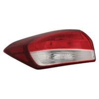 LAMPA TYLNA PRAWA KIA CERATO III 2013 2014 2015 2016 2017 2018