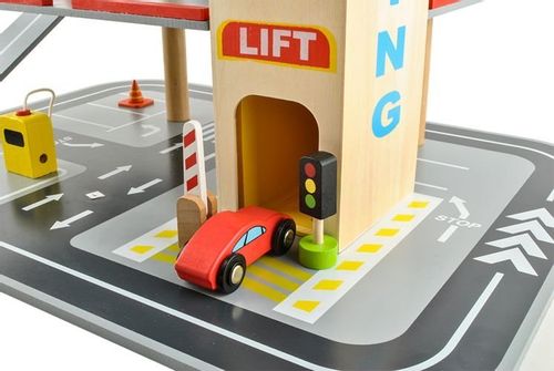 Parking Drewniany - Tor na Arena.pl
