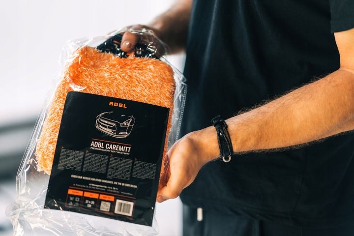 ZESTAW DO MYCIA AUTA rękawica z mikrofibry + ręcznik do osuszania + szampon zdjęcie 9