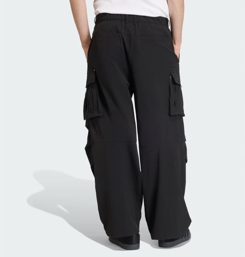Spodnie typu cargo Premium Essentials Utility r.32 na Arena.pl